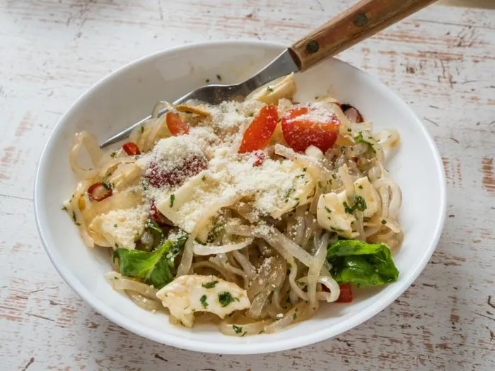 Pyszne przepisy na makaron konjac penne, które odmienią Twoje dania