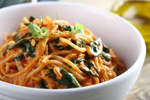 Prosty przepis na spaghetti, który zrobisz w mniej niż 30 minut